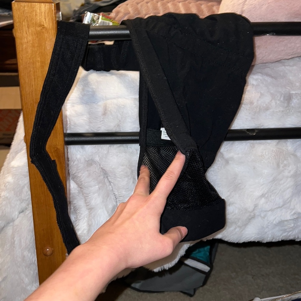 ARM SLING